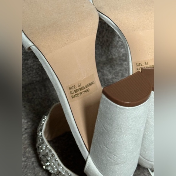 NEW Lulus Dannah White Suede Rhinestone and Pearl High Heel Sandals Women’s 5.5 - Picture 9 of 15
